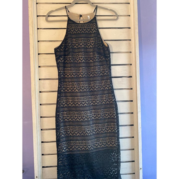 Woman’s long dress size xs small black crochet sleeveless spaghetti strap liner - Picture 9 of 13